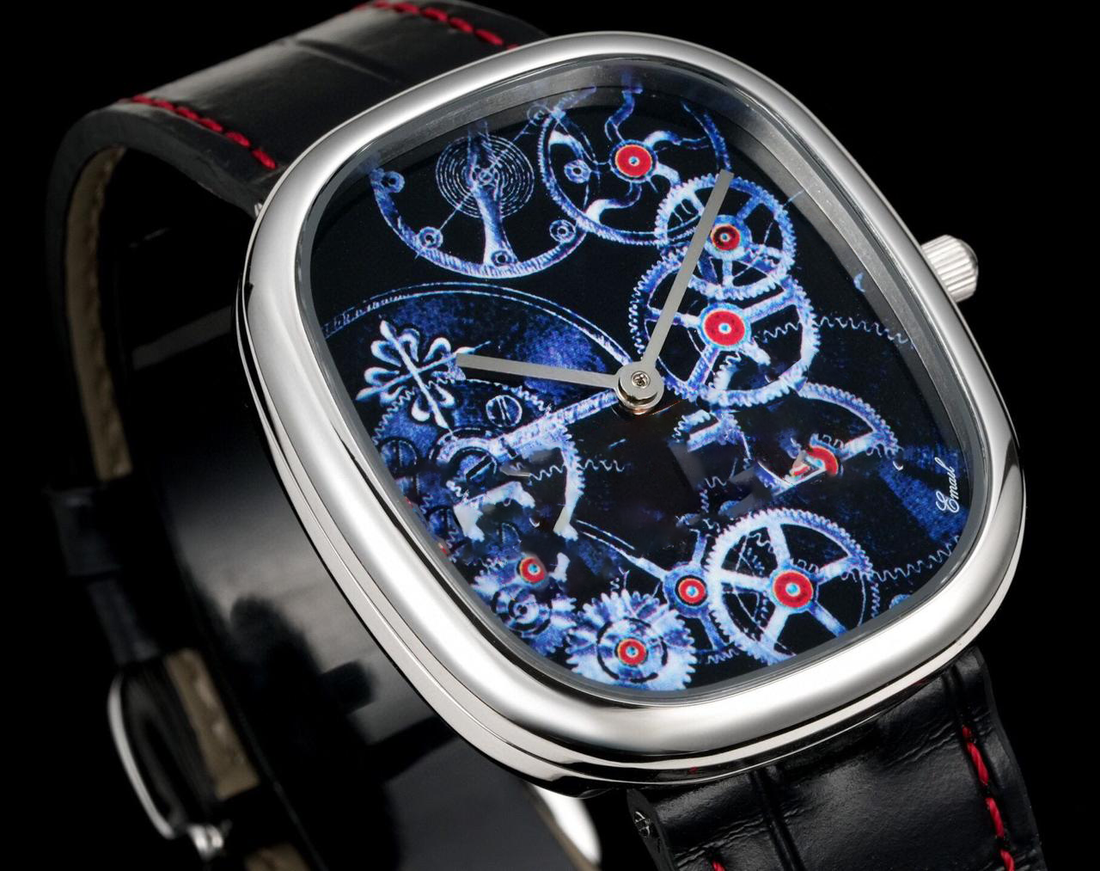 HI Golden Ellipse Watch